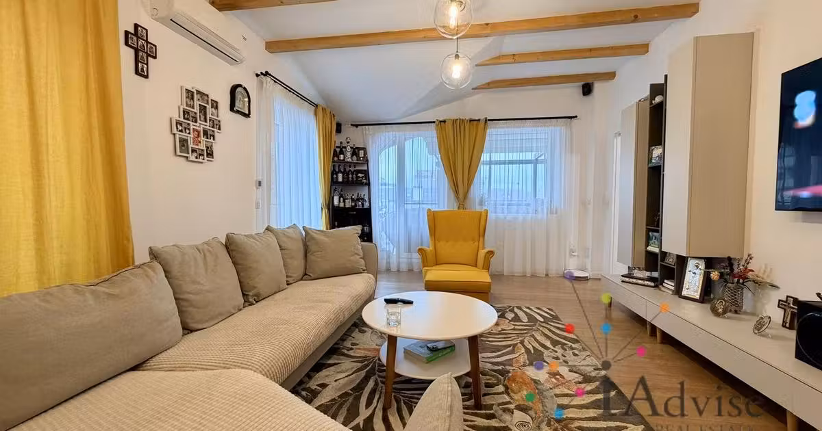 Penthouse de vânzare cu 4 camere, mobilat în zona Tractorul, Brașov