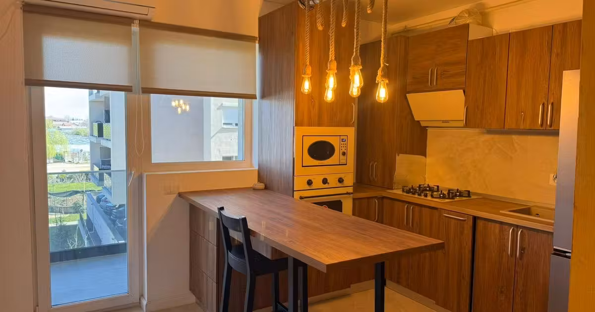 Apartament de vânzare cu 2 camere, mobilat în zona Apărătorii Patriei, Sector 4