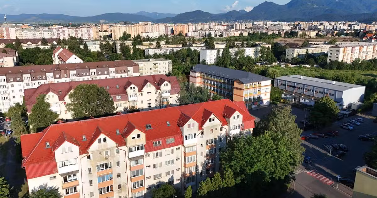 Apartament de vânzare cu 2 camere în zona Gării, Brașov
