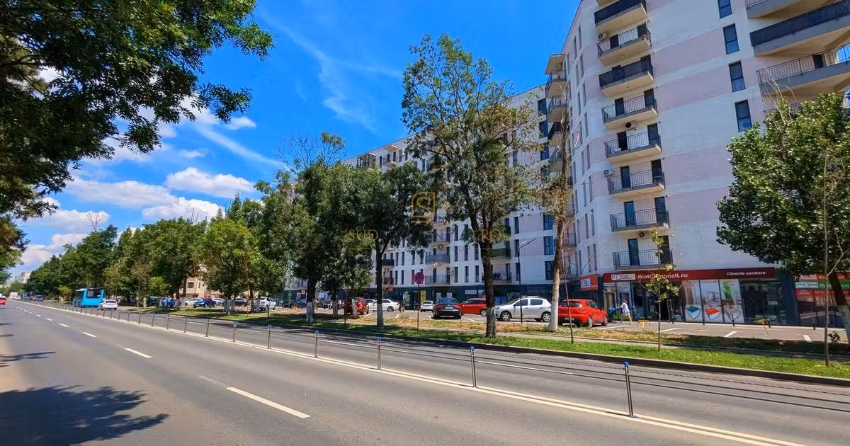 Apartament de vânzare cu 2 camere în zona Metalurgiei, Sector 4