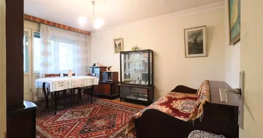 Apartament Podu Roș