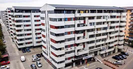 Apartament Militari