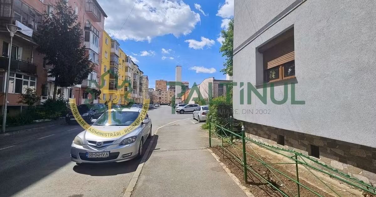 Apartament de vânzare cu 2 camere în zona Vasile Aaron, Sibiu