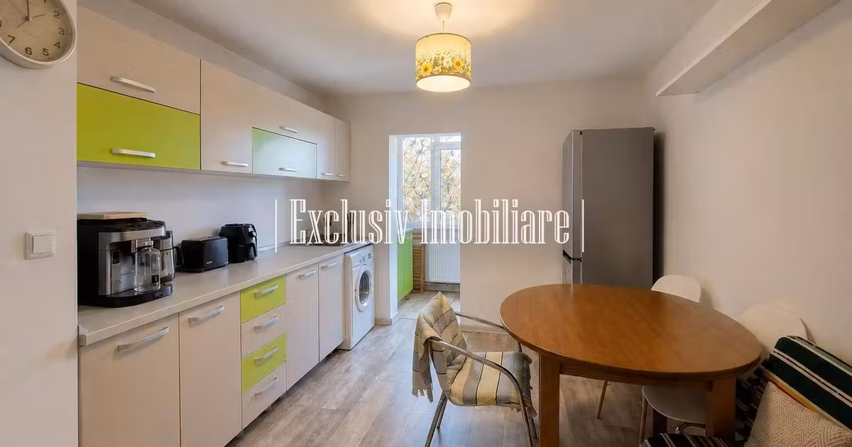 Apartament de vânzare cu 2 camere, mobilat în zona Poarta 6, Constanța