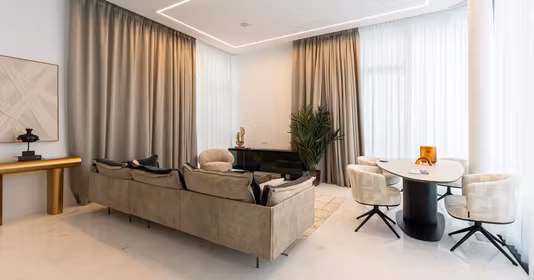 Penthouse Central