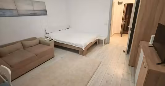 Apartament Titan