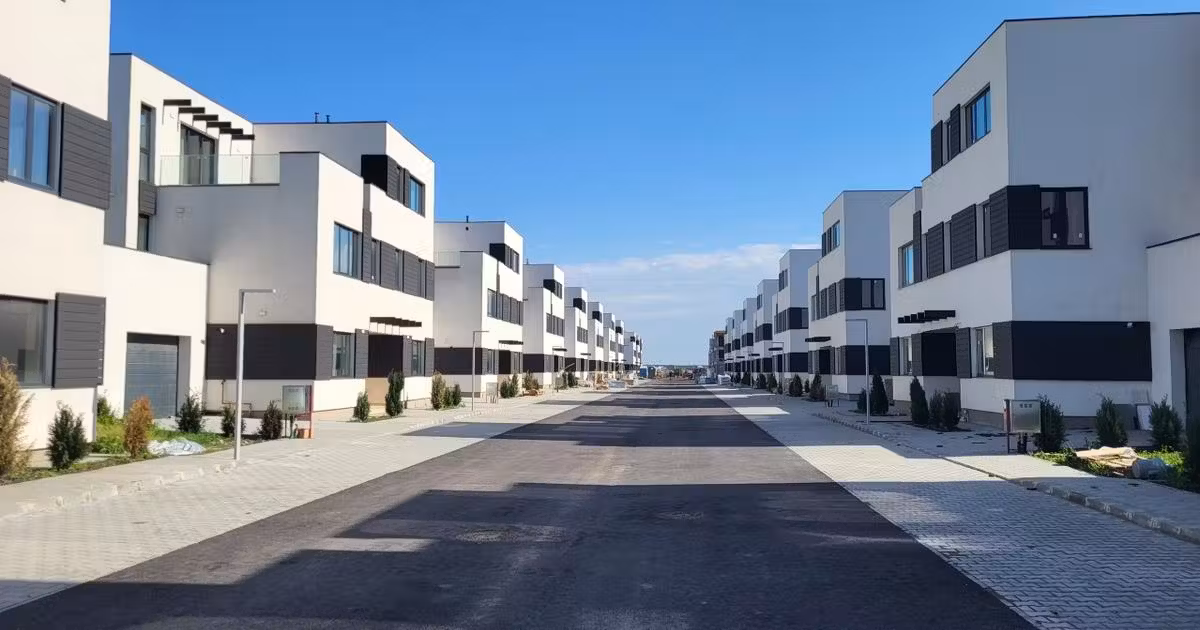 Duplex de vânzare cu 7 camere în zona Pipera, Sector 1