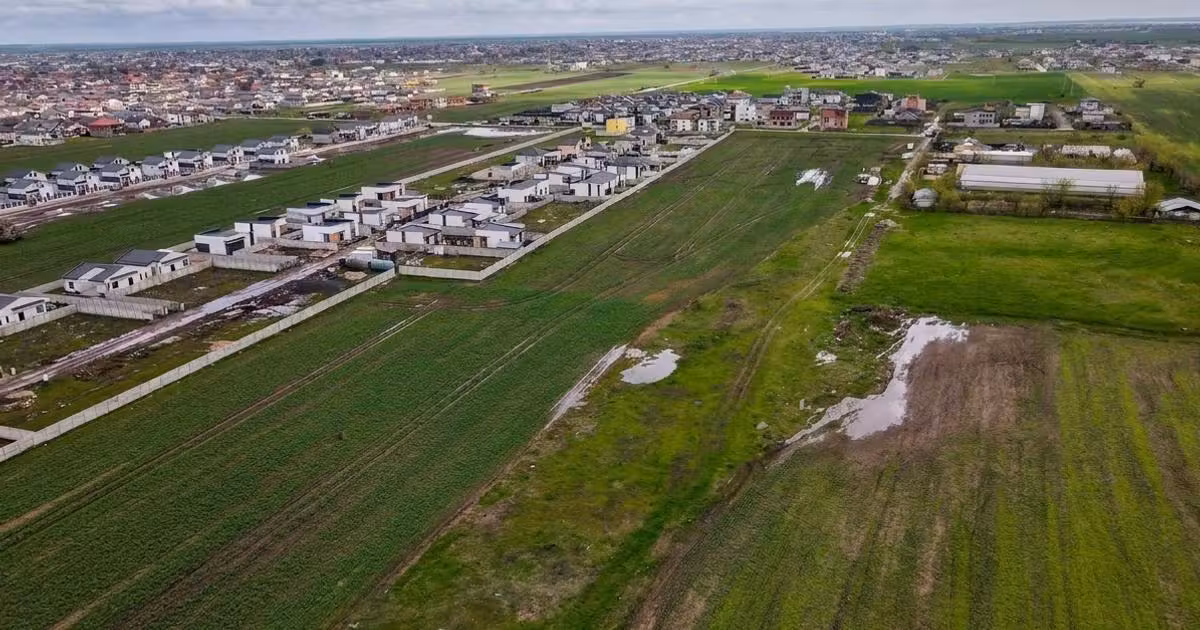 Teren Construcții intravilan de vânzare de 502 mp, în Berceni