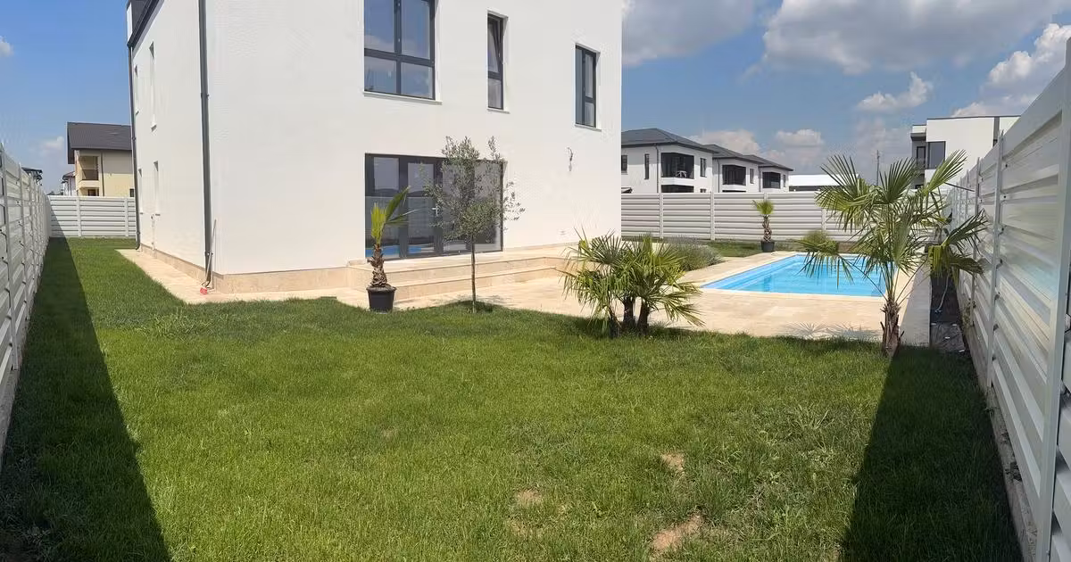 Casă individuală de vânzare cu 4 camere în Tunari