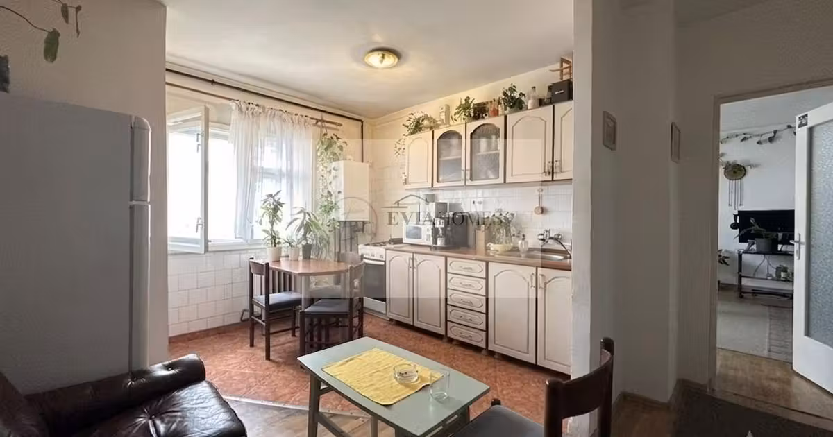 Apartament de vânzare cu 3 camere, mobilat în zona Mărăști, Cluj-Napoca