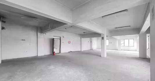 Spațiu comercial Central
