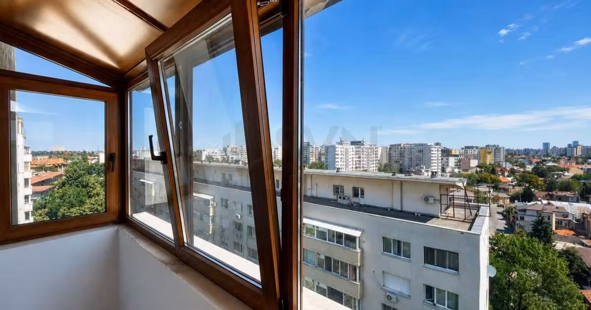Apartament de vânzare cu 3 camere în zona Grivița, Sector 1