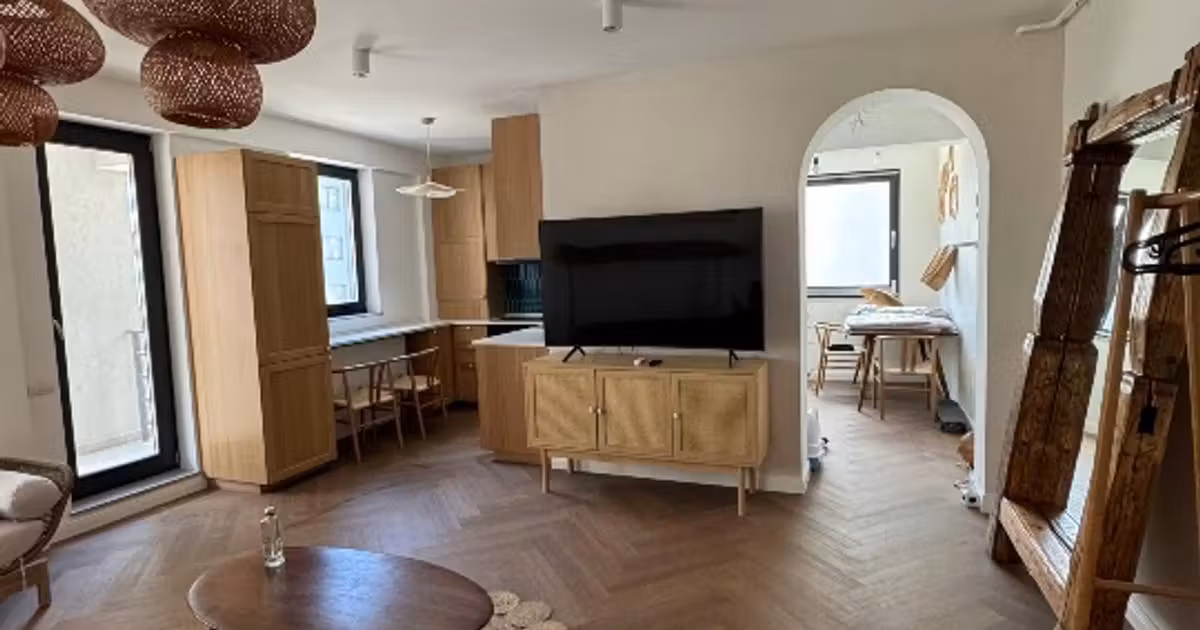 Apartament de vânzare cu 2 camere în Mamaia-Sat