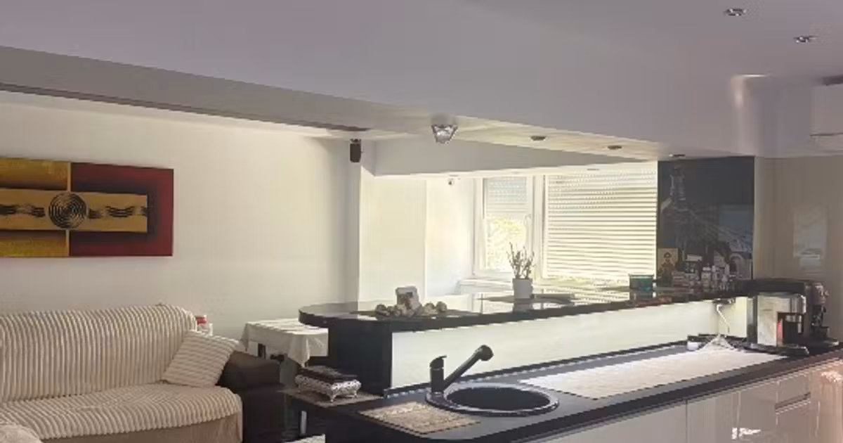 Apartament de vânzare cu 4 camere, mobilat în zona Dacia, Constanța