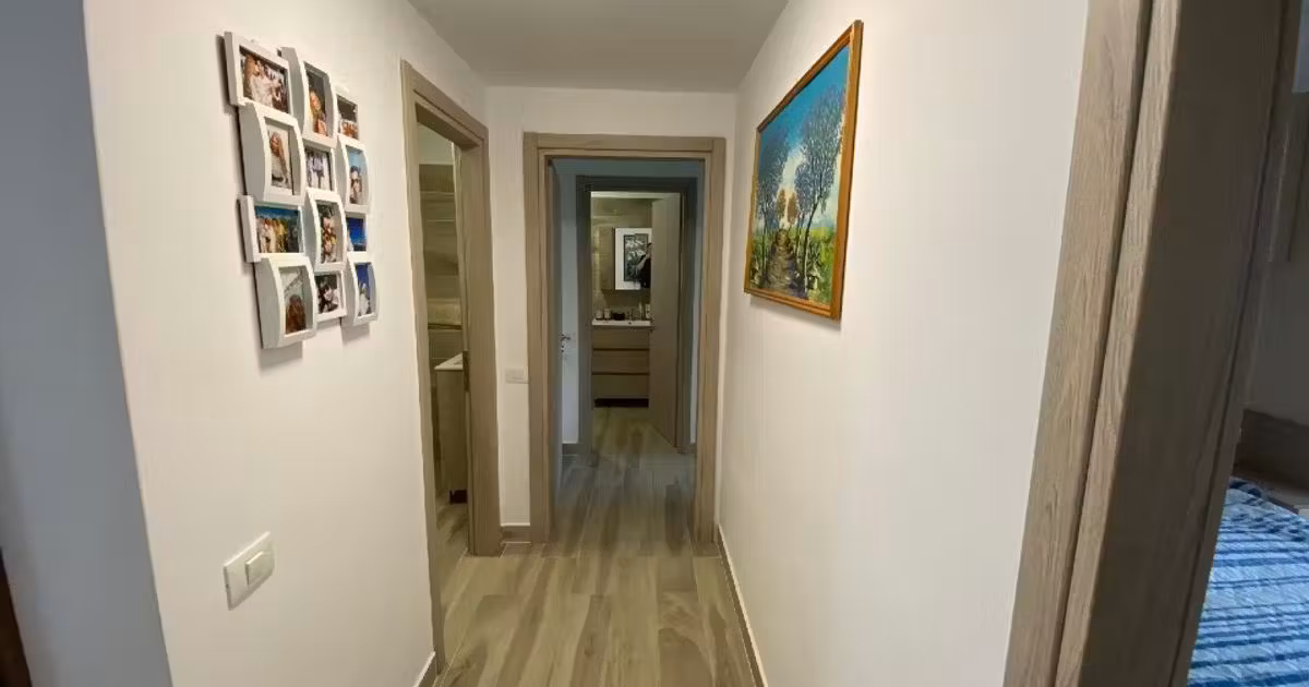 Apartament de vânzare cu 3 camere în Mamaia-Sat