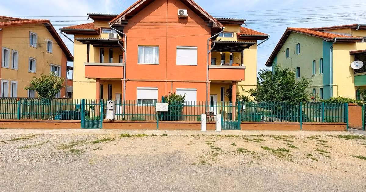 Apartament de vânzare cu 2 camere, mobilat în Moșnița Nouă