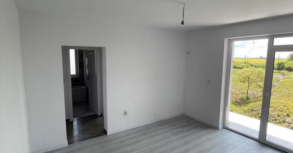 Apartament de vânzare cu 2 camere în Giroc
