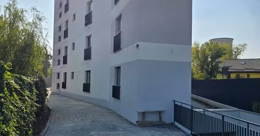 Apartament Titan