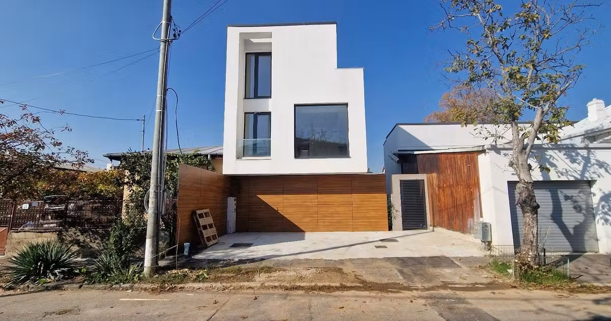 Apartament de vânzare cu 3 camere în zona Bucureștii Noi, Sector 1