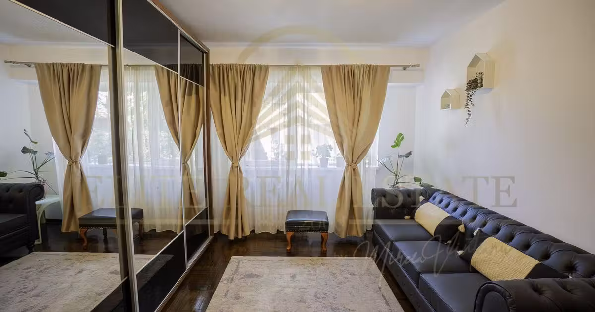 Apartament de vânzare cu 3 camere, mobilat în zona Capitol, Constanța
