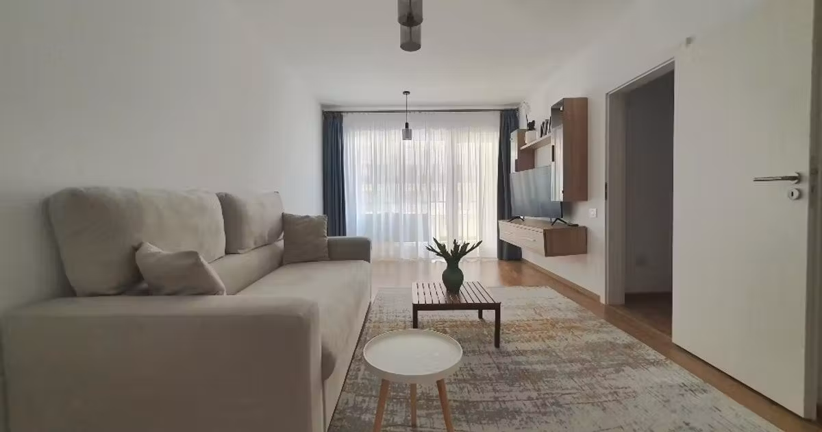 Apartament de vânzare cu 2 camere, mobilat în zona Griviței, Brașov
