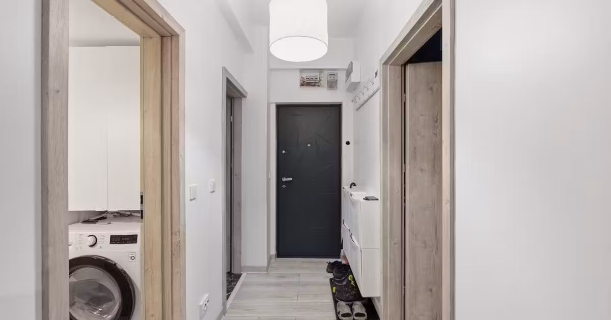 Apartament de vânzare cu 3 camere, mobilat în zona Bucureștii Noi, Sector 1