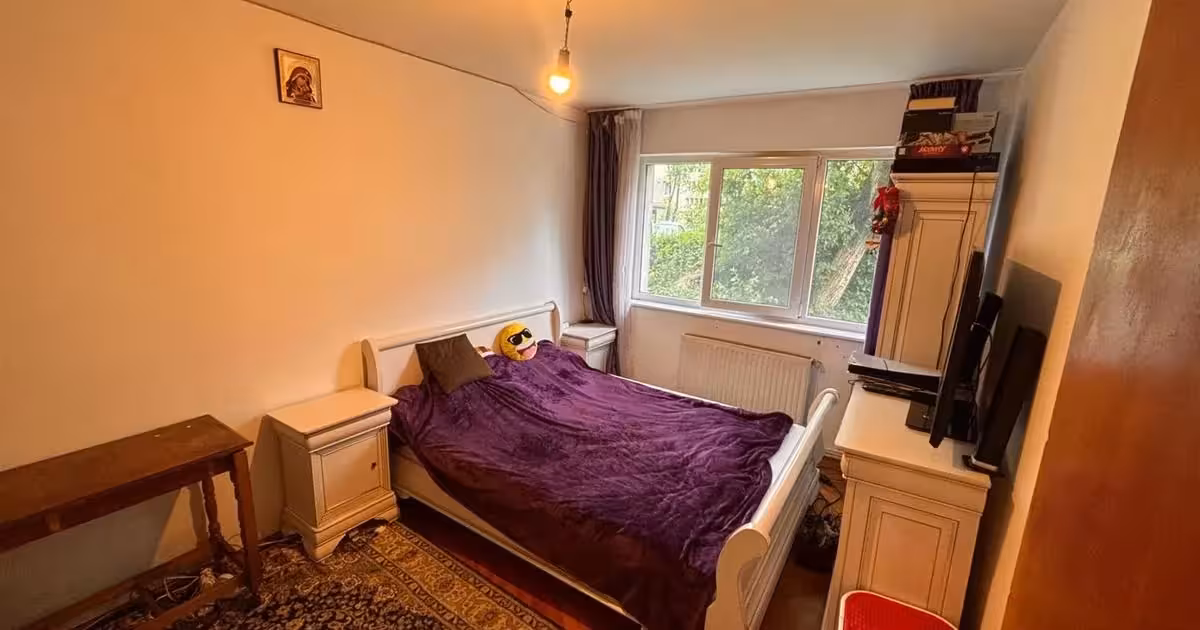 Apartament de vânzare cu 2 camere, mobilat în zona Centrul Civic, Brașov