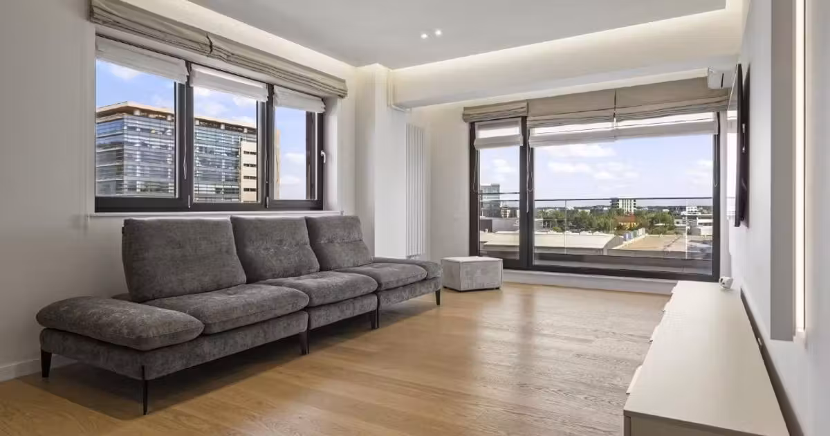 Apartament de vânzare cu 3 camere, mobilat în Voluntari