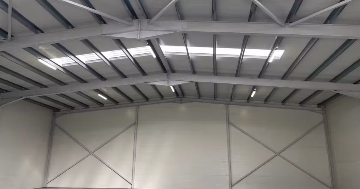 Spațiu industrial de vânzare 572 mp în Chiajna