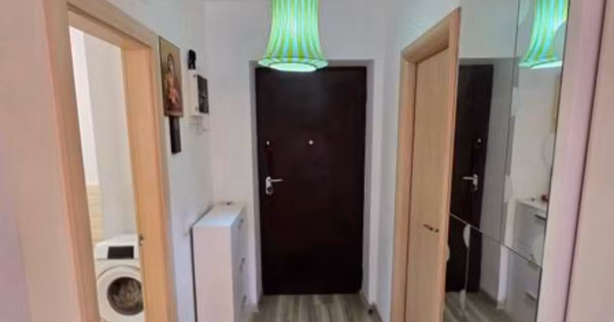 Apartament de vânzare cu 2 camere în zona Tineretului, Sector 4