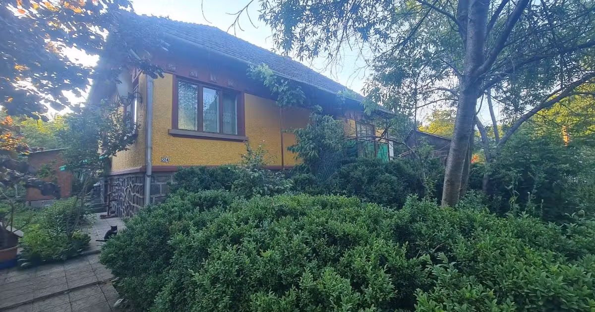 Casă individuală de vânzare cu 2 camere, mobilată în Barza