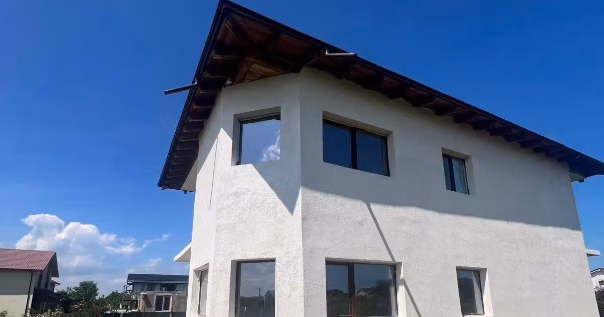 Casă de vânzare cu 5 camere în Techirghiol