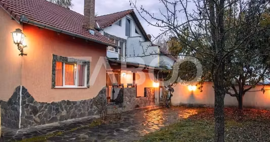 Casă Ileni