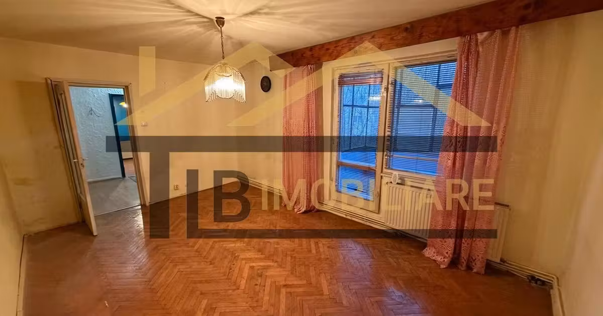 Apartament de vânzare cu 2 camere în zona Diamant, Târgu Mureș