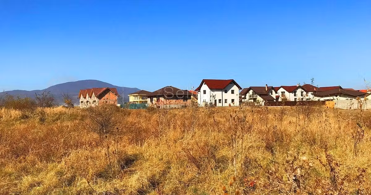 Teren Construcții intravilan de vânzare de 6000 mp, în Ghimbav
