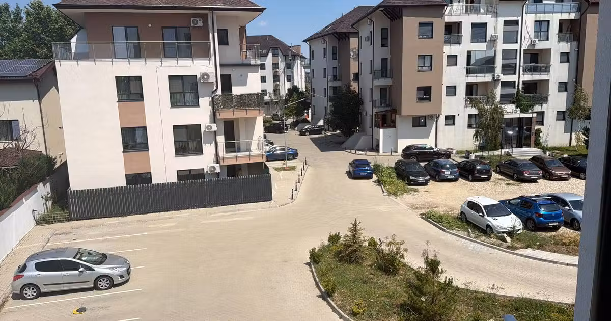 Apartament de vânzare cu 2 camere în Otopeni