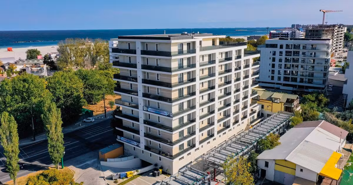 Apartament de vânzare cu 2 camere, mobilat în Mamaia