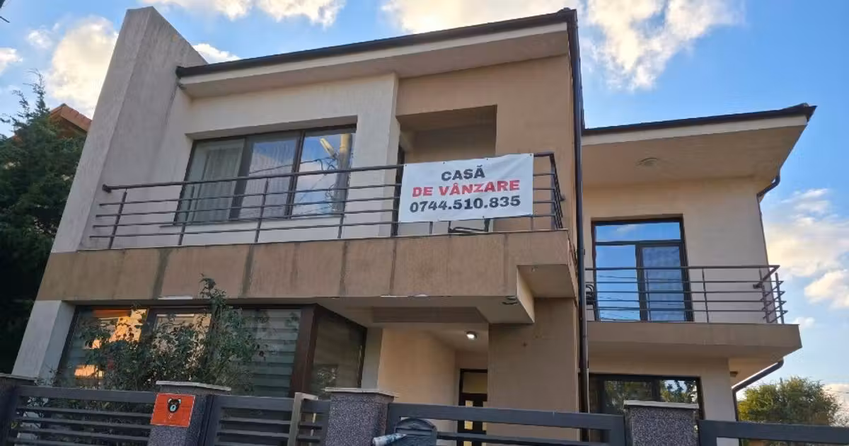 Casă individuală de vânzare cu 5 camere, mobilată în Mamaia-Sat