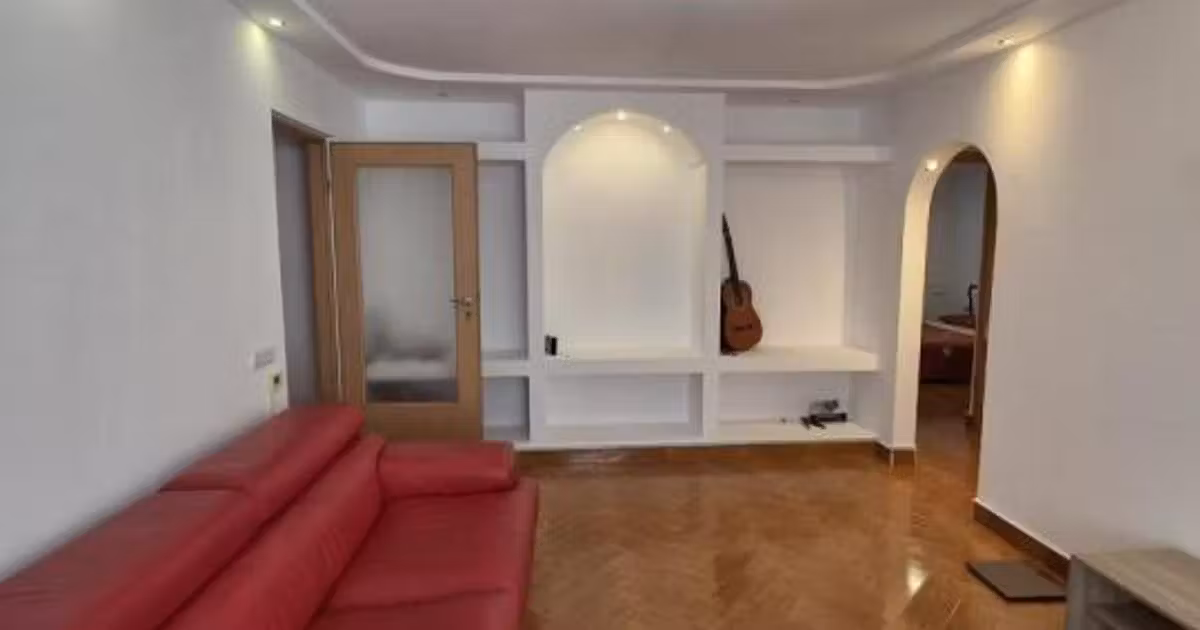 Apartament de vânzare cu 3 camere, mobilat în zona Drumul Taberei, Sector 6
