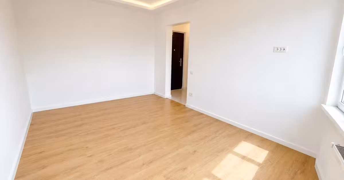 Apartament de vânzare cu 3 camere în zona Pantelimon, Sector 2