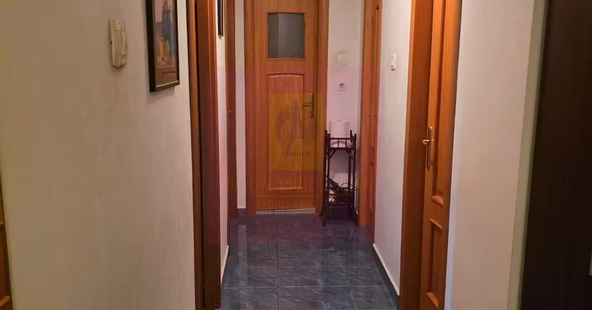 Apartament de vânzare cu 3 camere în zona Unirii, Sector 3