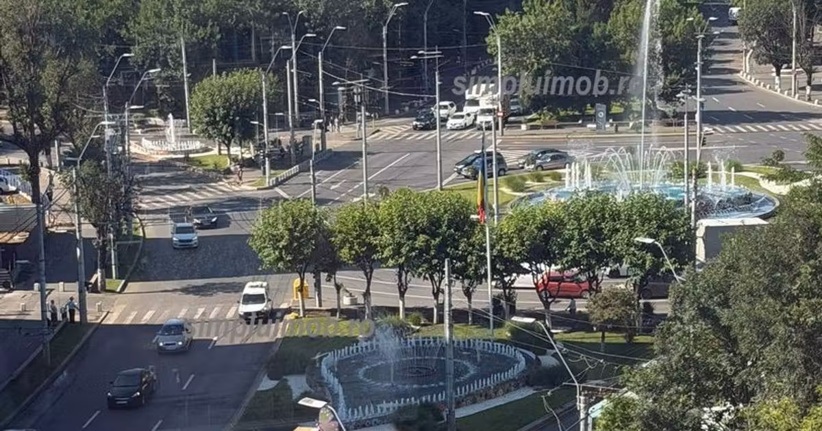 Apartament de vânzare cu 2 camere, mobilat în zona Alexandru Obregia, Sector 4