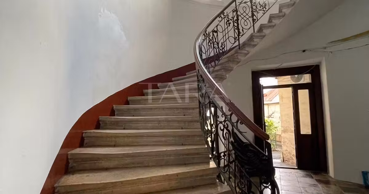 Garsonieră de vânzare, mobilată în zona Ultracentral, Cluj-Napoca