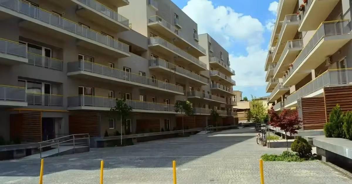 Apartament de vânzare cu 3 camere în zona Parcul Carol, Sector 4