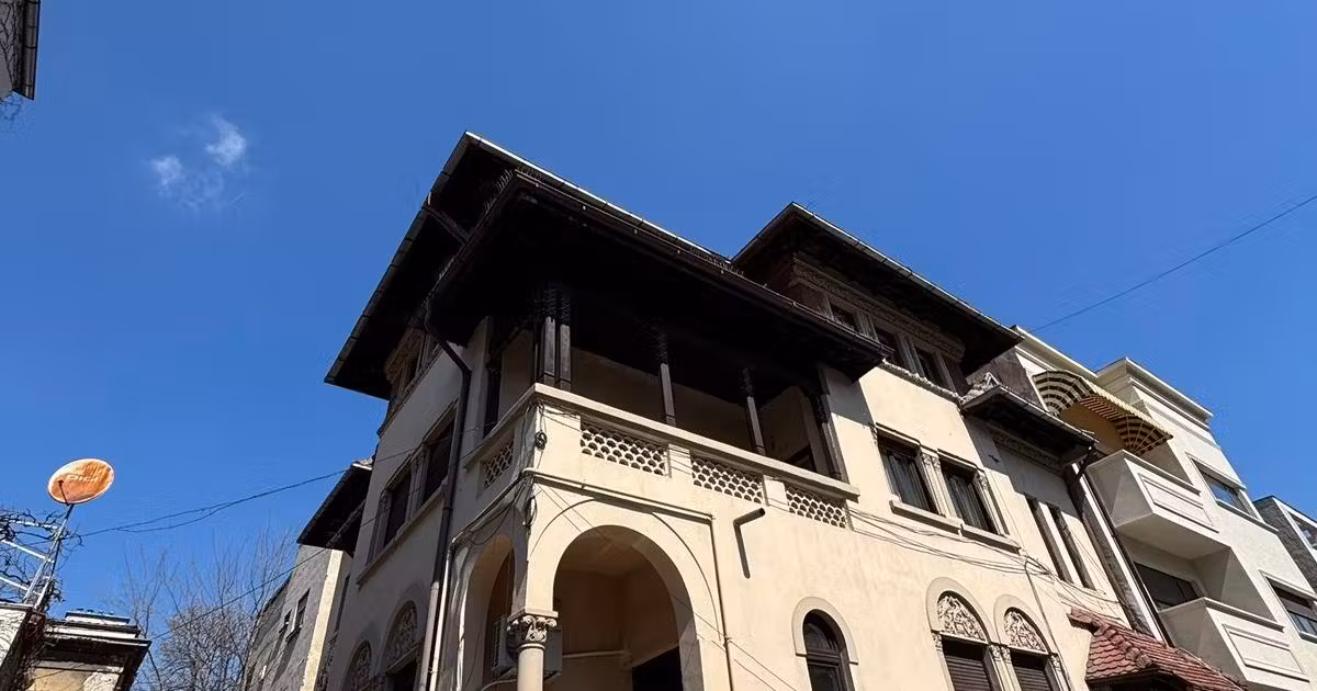 Apartament de vânzare cu 4 camere în zona Dorobanți, Sector 1