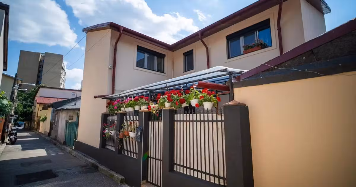 Apartament de vânzare cu 4 camere în zona Dristor, Sector 3