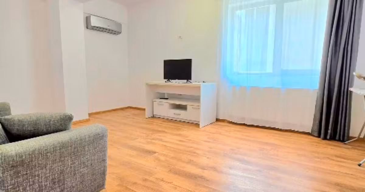 Apartament de vânzare cu 2 camere în zona Tomis Nord, Constanța
