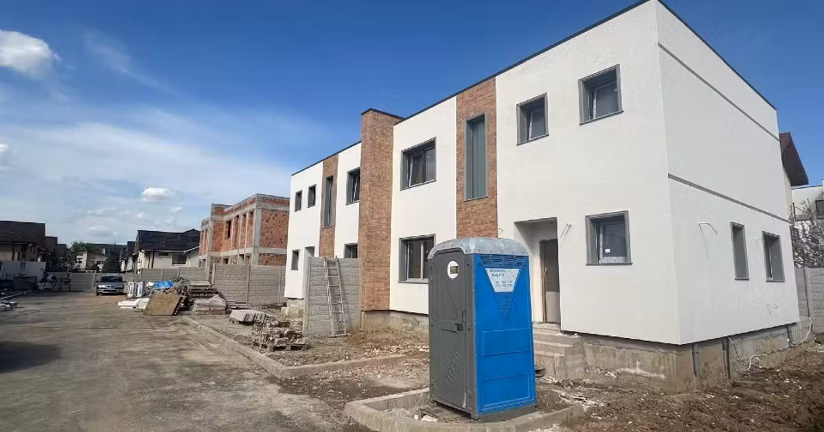 Duplex de vânzare cu 4 camere în zona 1 Decembrie 1918, Sector 3