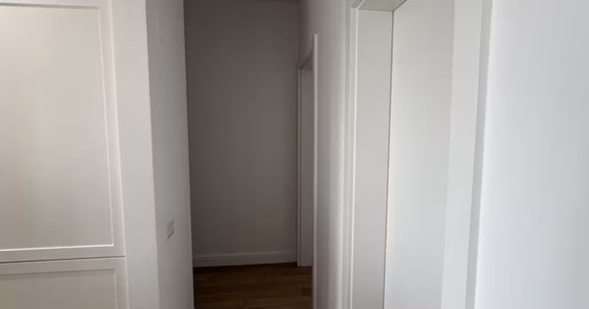 Apartament de vânzare cu 3 camere, mobilat în zona Tineretului, Sector 4