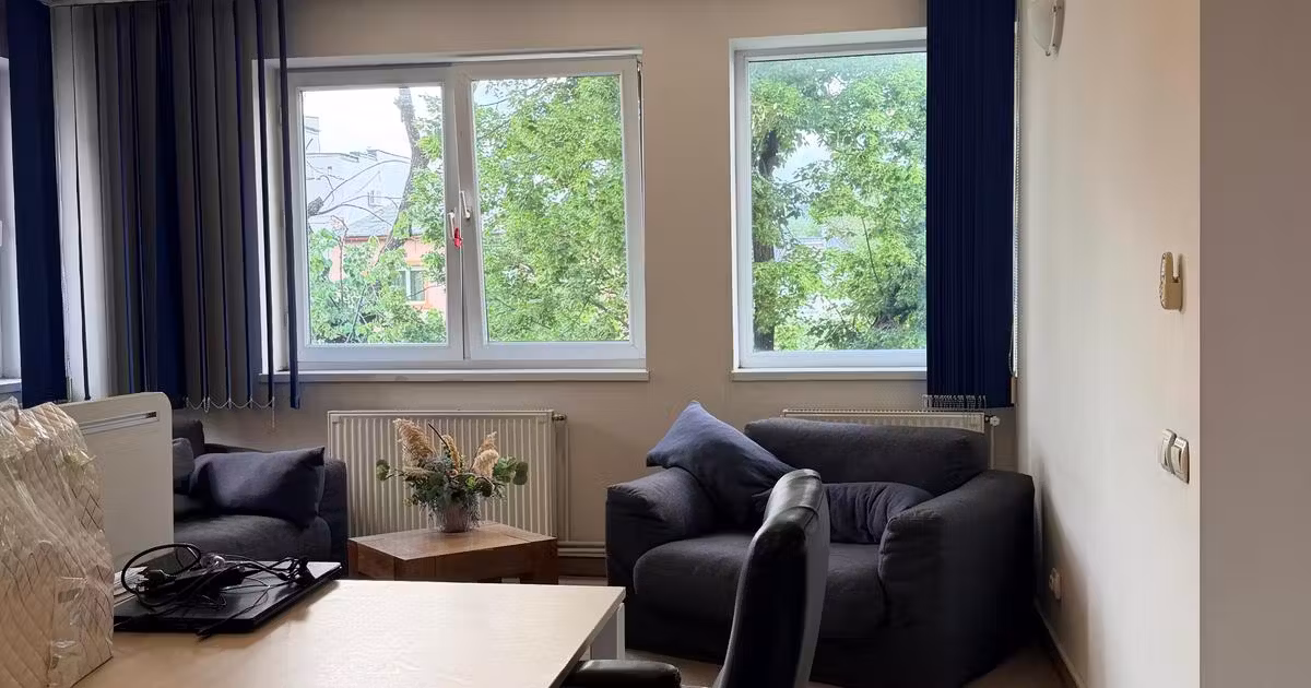 Apartament de vânzare cu 3 camere în zona Casin, Sector 1